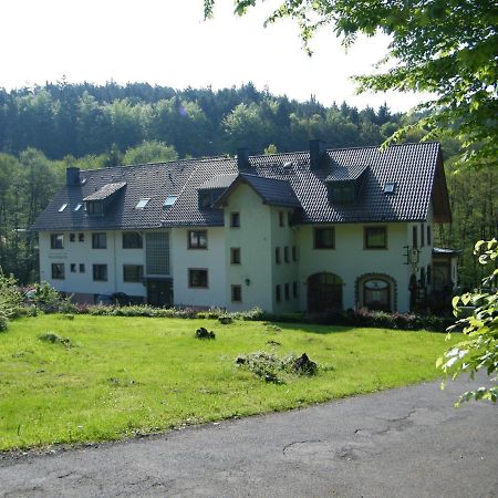Hotel Waldhaus Mespelbrunn Esterno foto