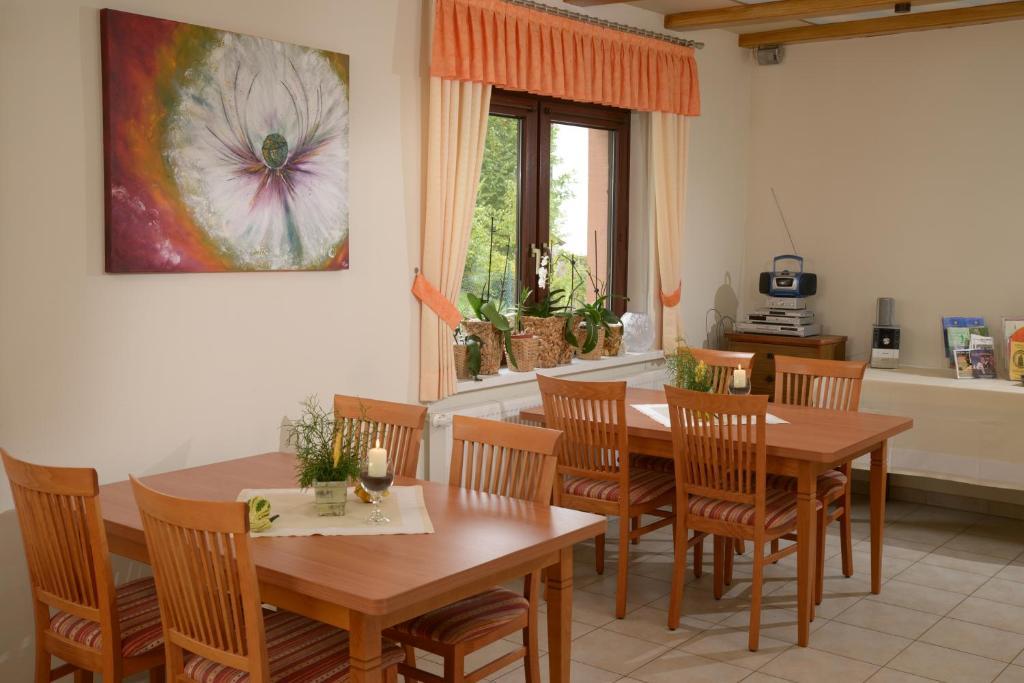 Hotel Waldhaus Mespelbrunn Esterno foto