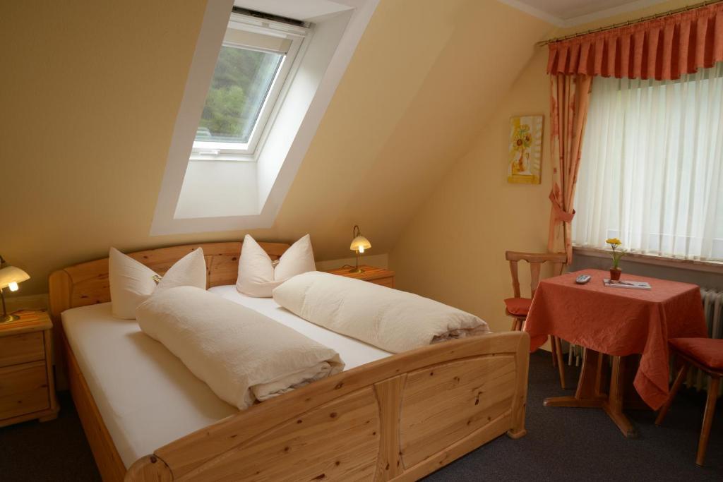 Hotel Waldhaus Mespelbrunn Esterno foto